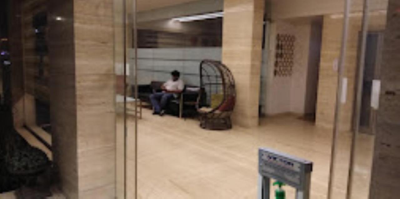 Hotel Sai Saya,Nashik Zewnętrze zdjęcie