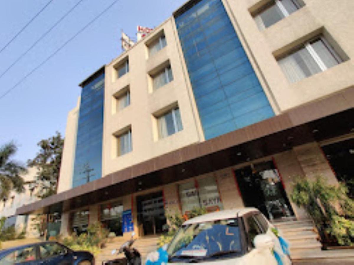 Hotel Sai Saya,Nashik Zewnętrze zdjęcie